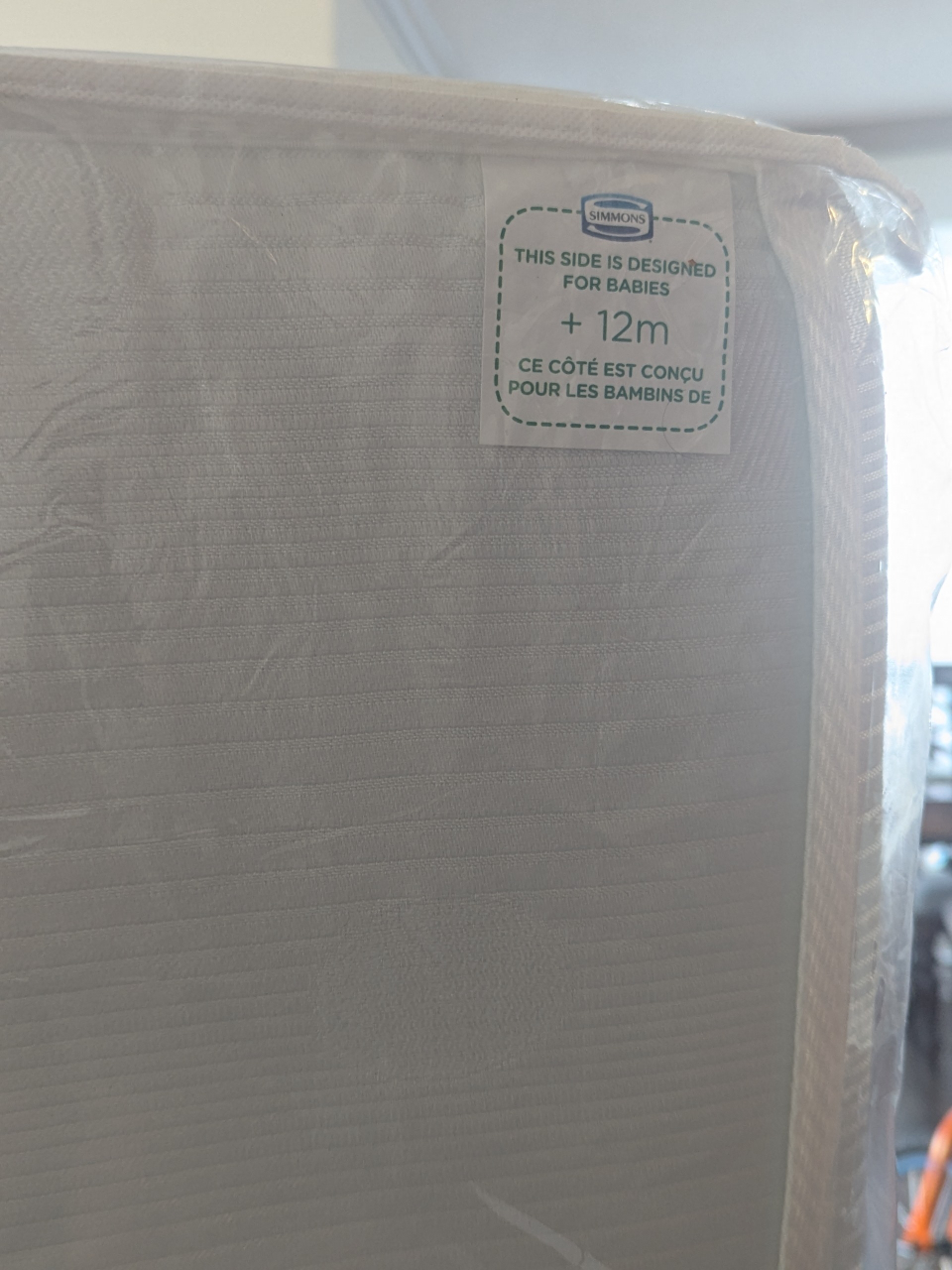 New Simmons Baby crib Mattress +12m - photo 2