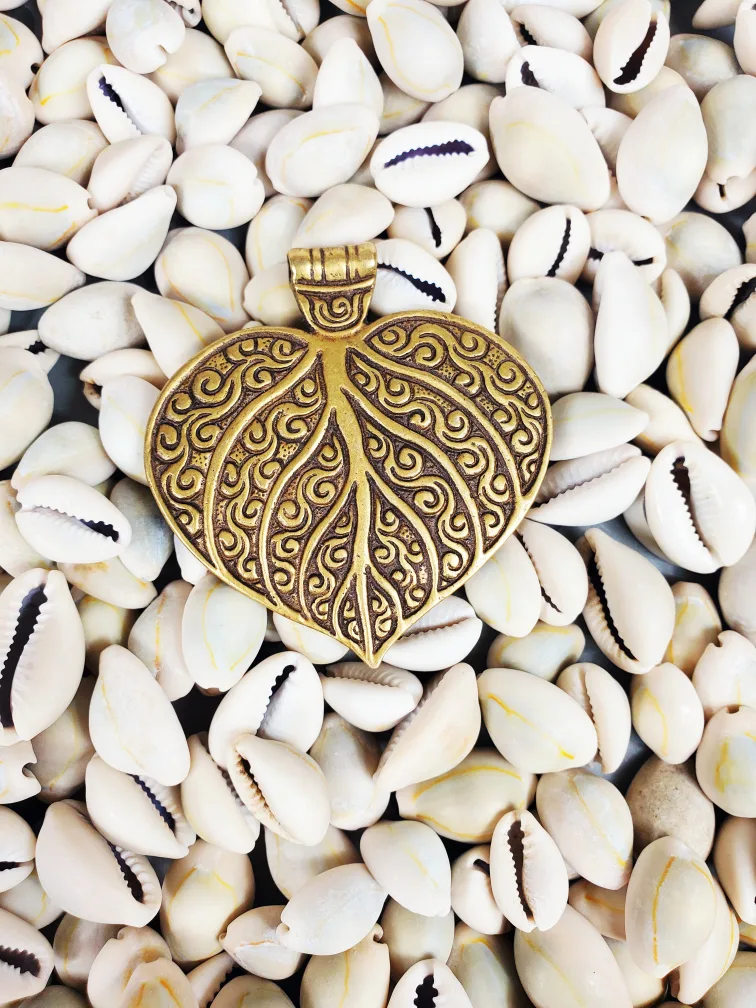 African Brass Leaf Pendant Jewelry image indicator(2)