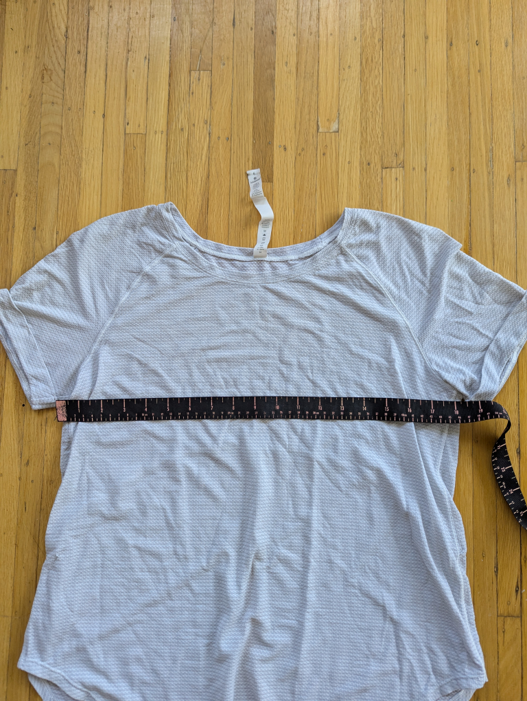 Lululemon Open Tie Back T-Shirt - Size 6 - photo 2