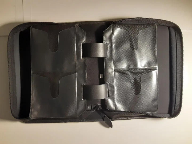 Case Logic - CD/DVD Case | 92 Capacity image indicator(3)