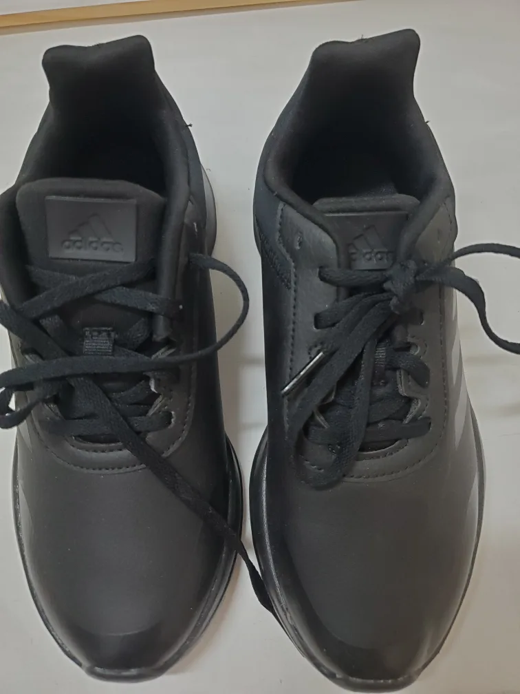 Addidas tensaur kids   Black Athletic Shoes size 3 thumbnail