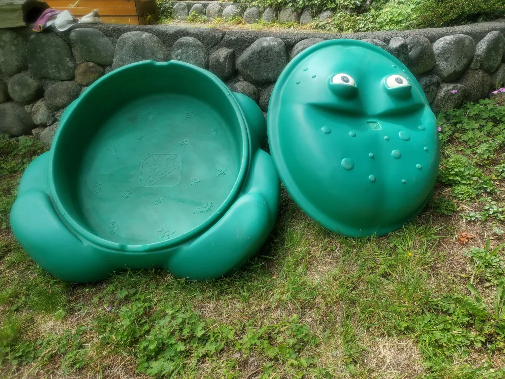 Froggy Sand Box or water pool thumbnail