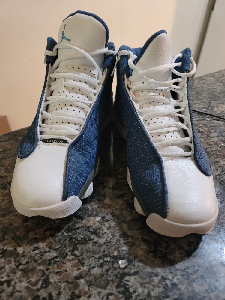 Men's Basketball Sneakers. Blue/Grey/White. Size 11 thumbnail