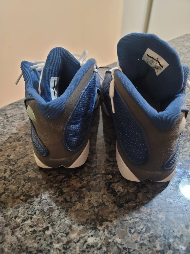 Men's Basketball Sneakers. Blue/Grey/White. Size 11 image indicator(4)