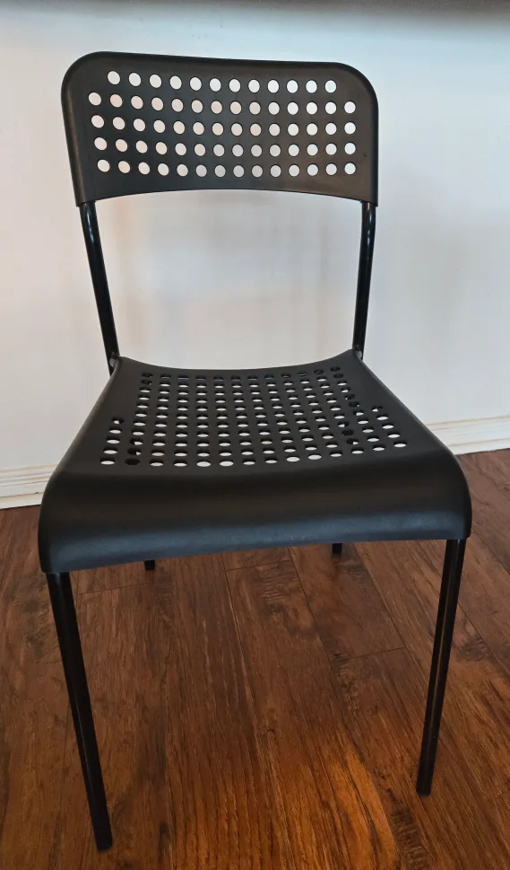 IKEA 2 Chairs thumbnail
