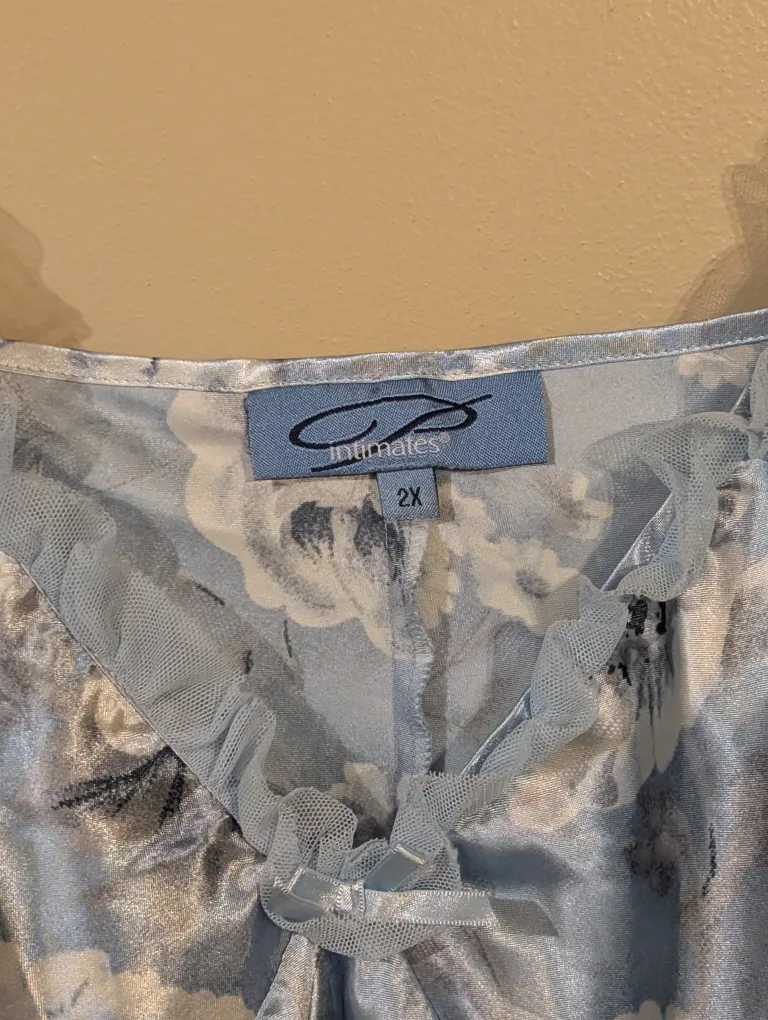 Intimates 2X Blue Floral Nightgown image indicator(2)