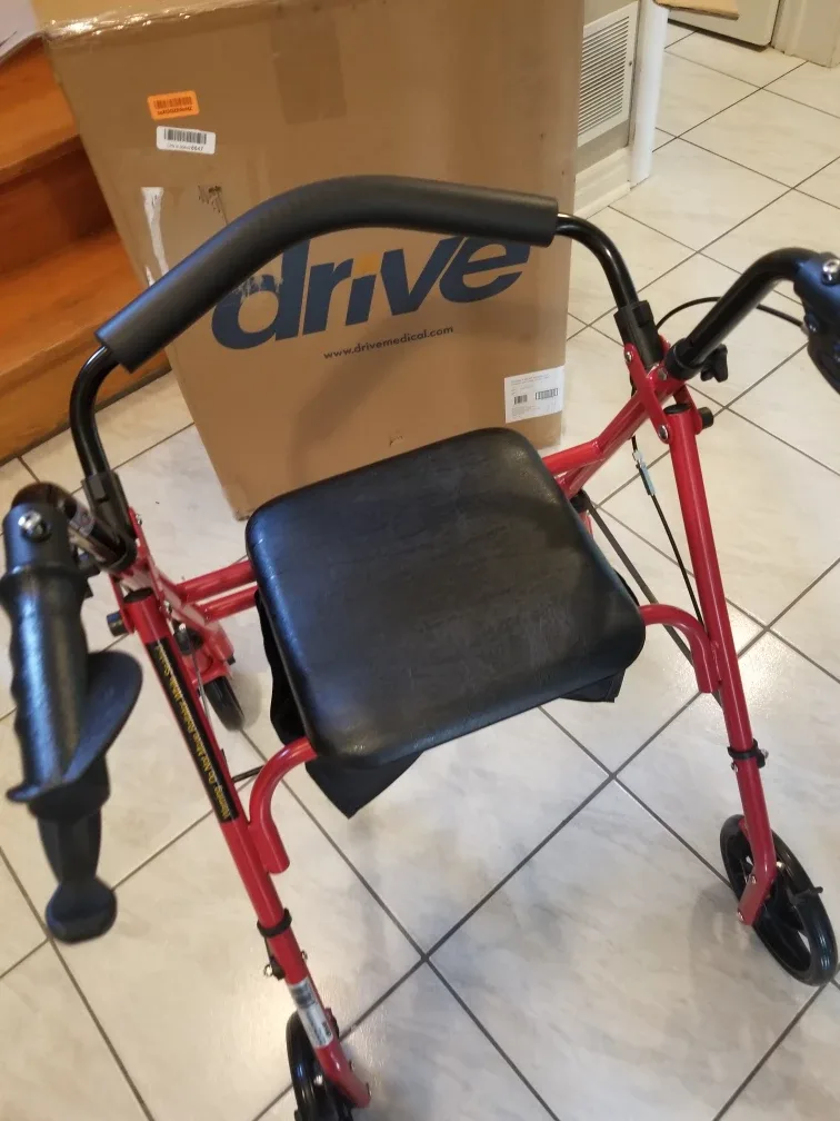Drive Medical Four Wheel Walker Rollator image indicator(5)