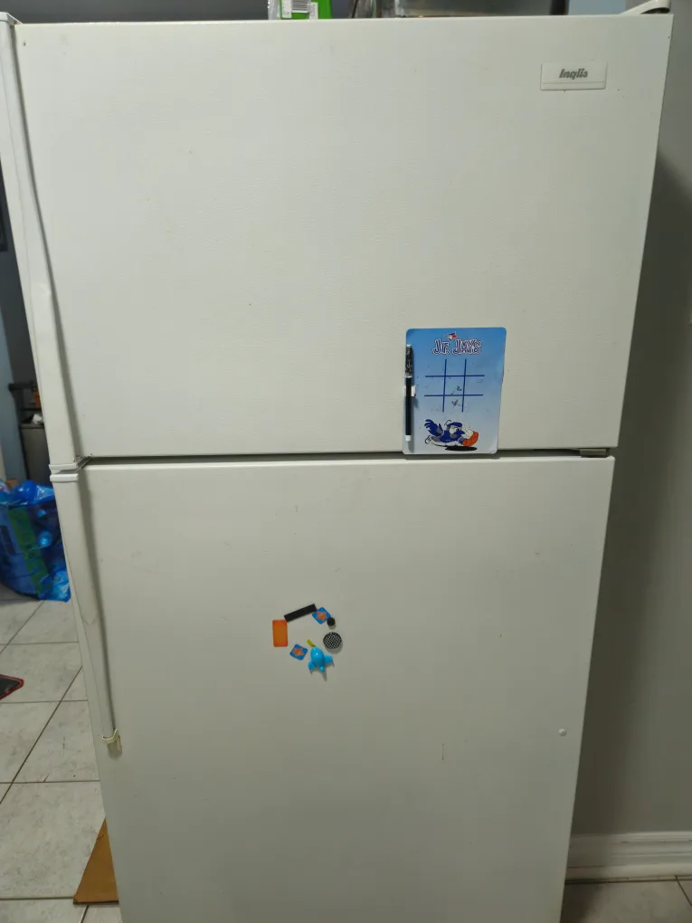 Whirlpool ET21PK Refrigerator/Freezer thumbnail