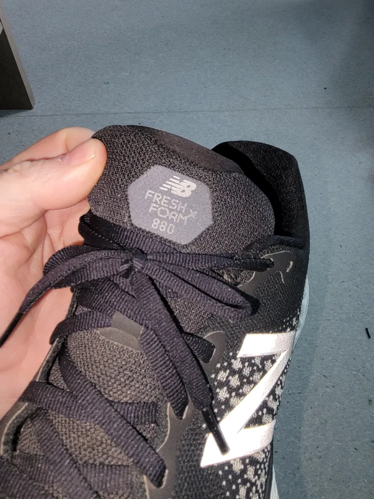New Balance Fresh Foam X 880 Size 11 US image indicator(2)