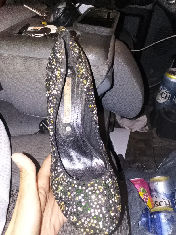 Glamorous Heels - Gianmarco Lorenzi & Brookelle's image indicator(4)