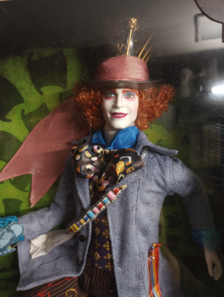 Disney Alice in Wonderland Mad Hatter Johnny Depp Barbie Doll - photo 2