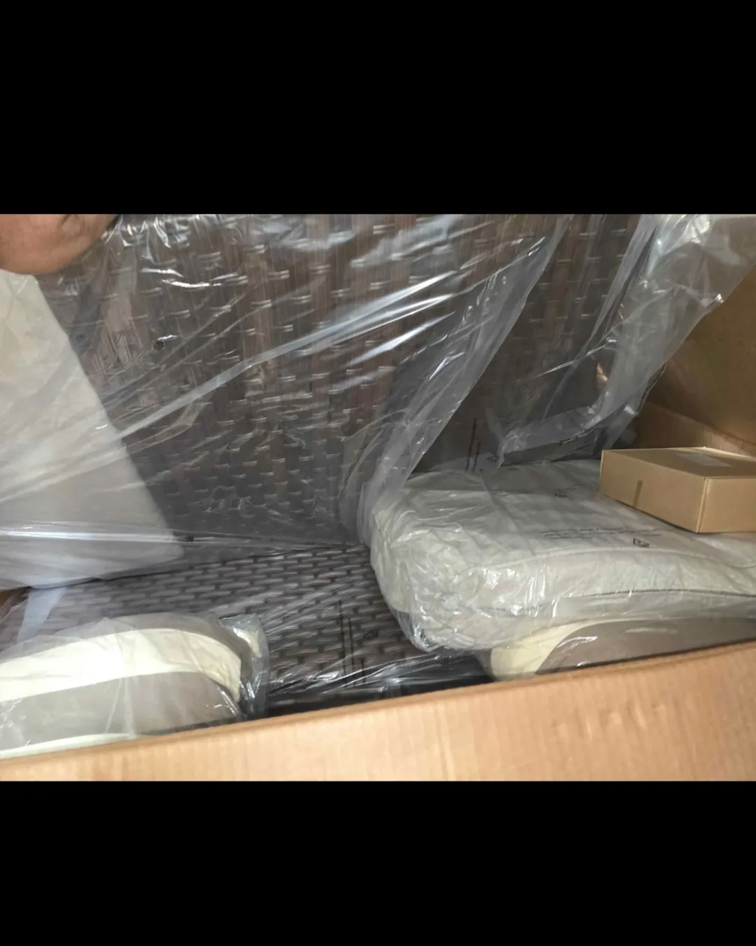 Brand New Outdoor Sofa Set image indicator(5)