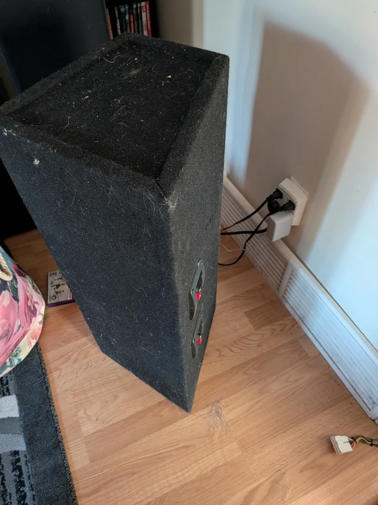 Xplod Subwoofer Speaker image indicator(3)