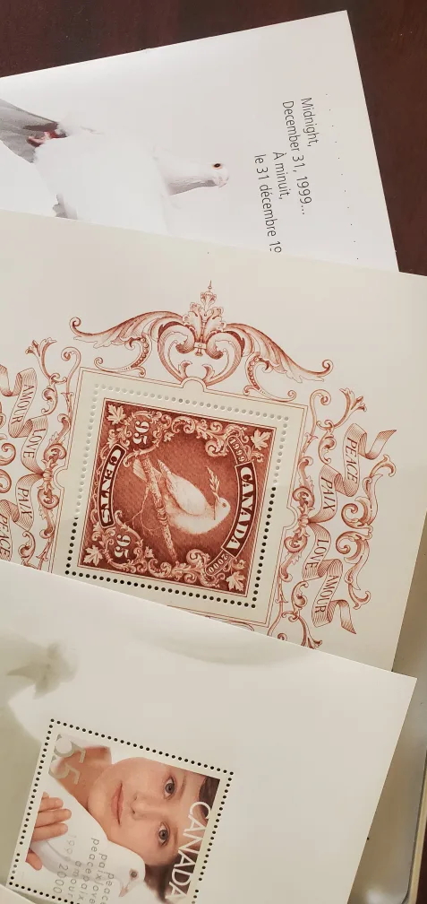 Canada 2000 Millennium Coin & Stamps Set image indicator(3)