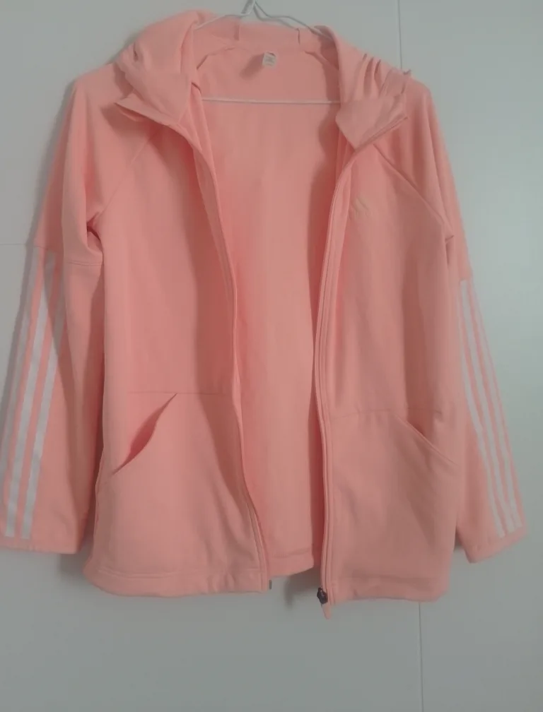 Adidas jamper, size S thumbnail