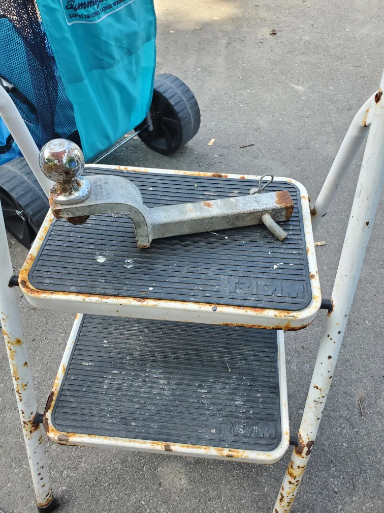 Step Stool With Trailer Hitch thumbnail