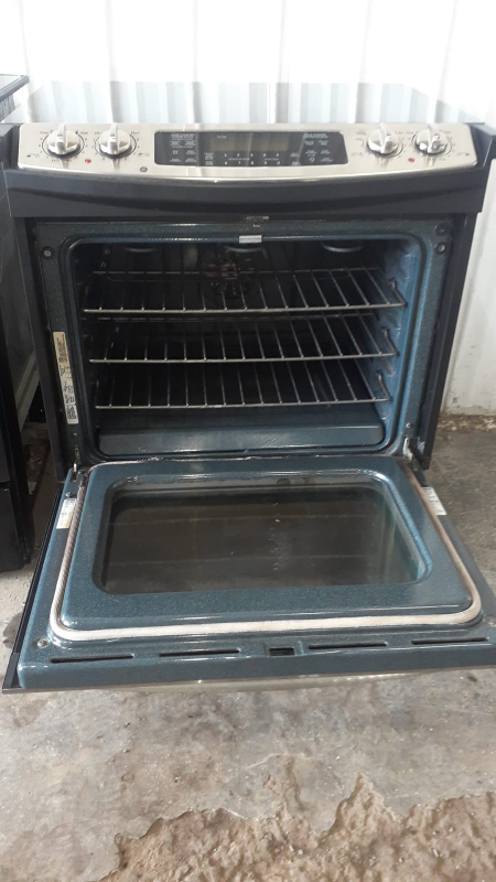 Flat top Stainless Steel Electric Range - photo 2