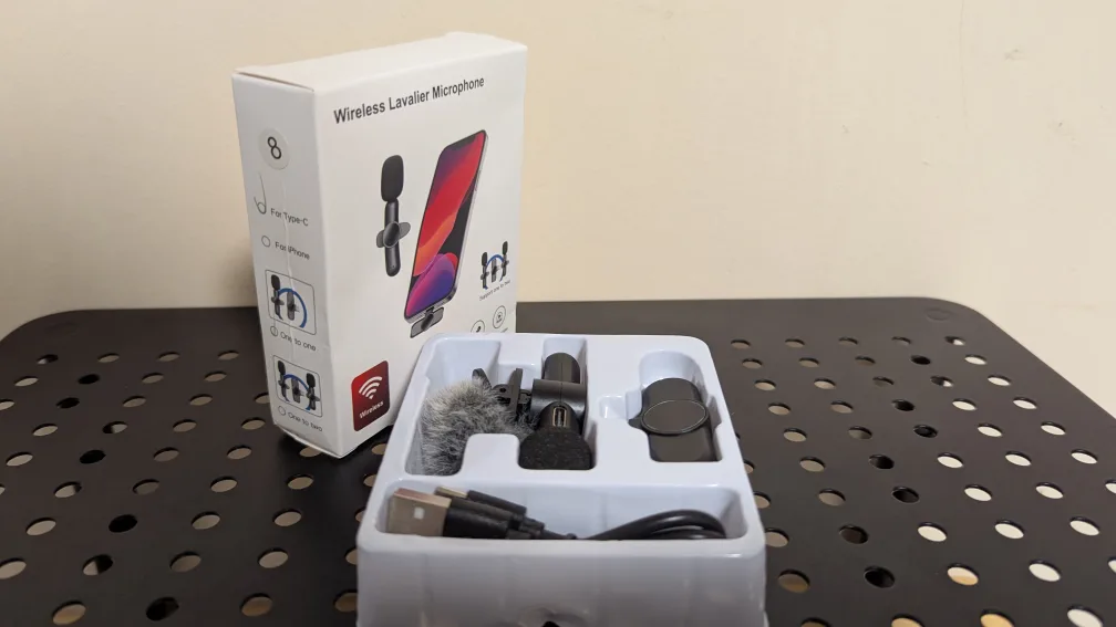 Wireless Lavalier Microphone ~ *NEW* image indicator(4)