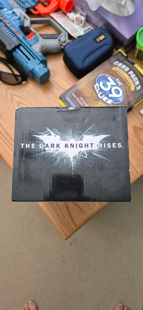 Bruce Wayne to Batman Dark Knight Rises SDCC 2012 image indicator(2)