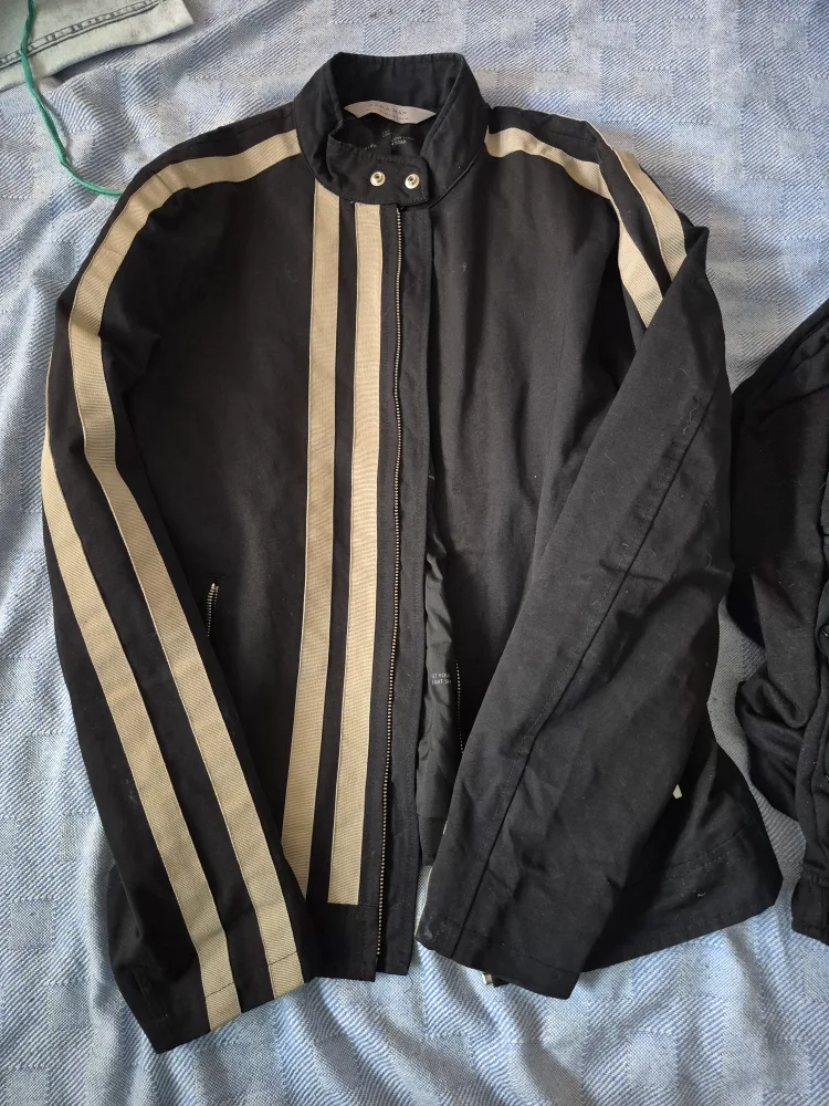 Assorted mens tops image indicator(2)