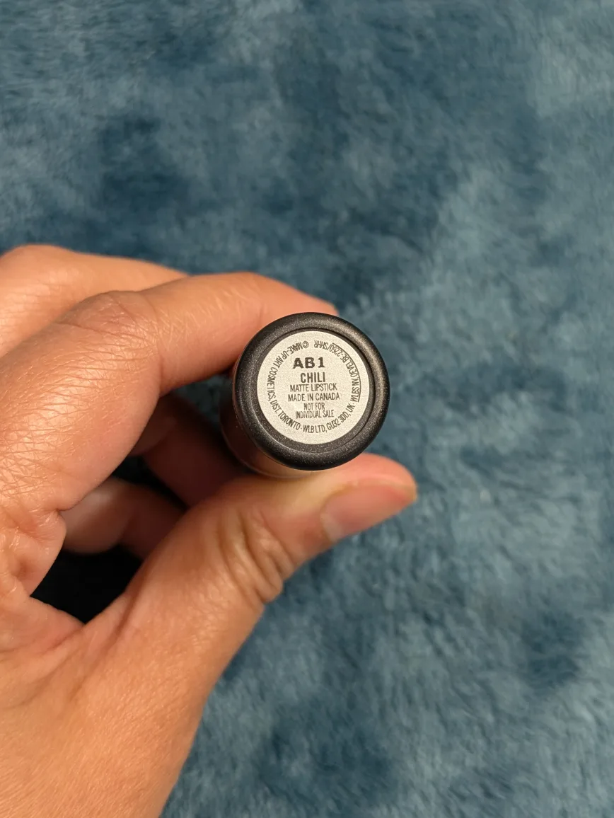 MAC Lipstick - Chili image indicator(2)