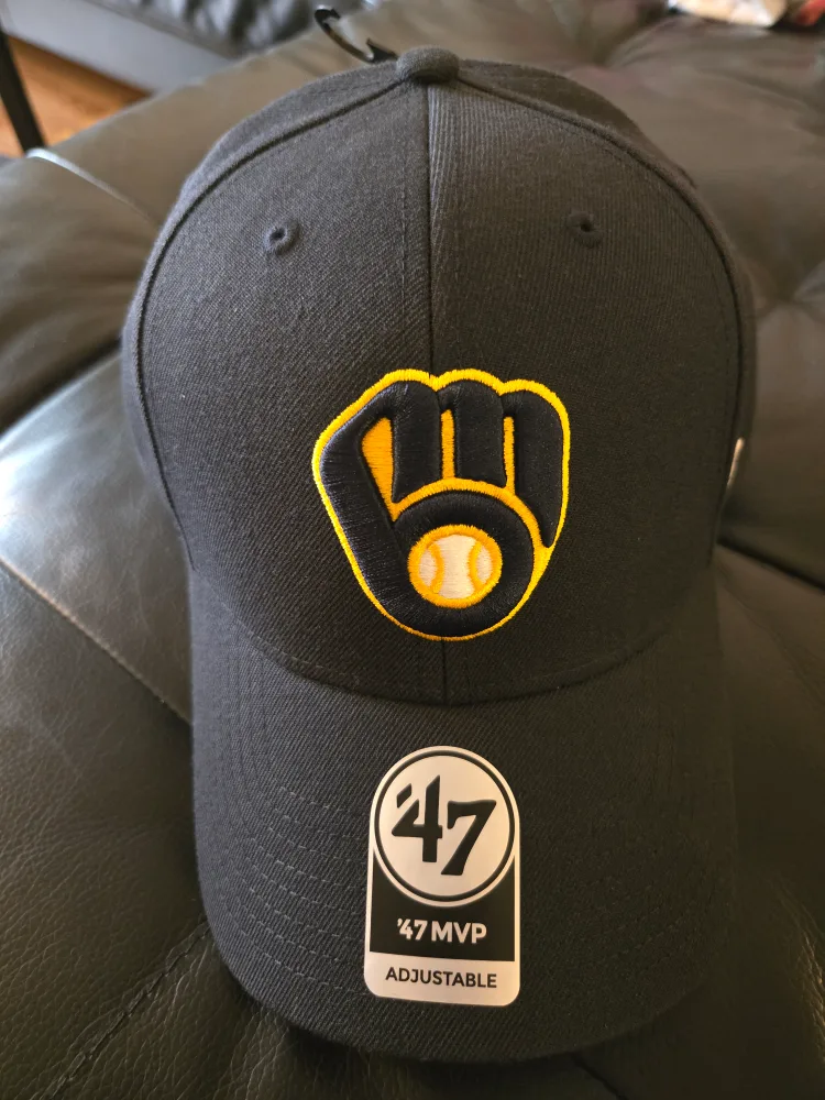 Milwaukee Brewers Baseball Cap 💚 thumbnail