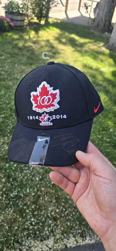 Nike Canada Maple Leaf Ball Cap - photo 2