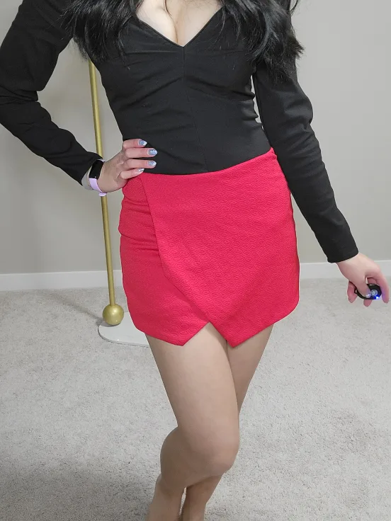 Simons Twik Red mini skort thumbnail