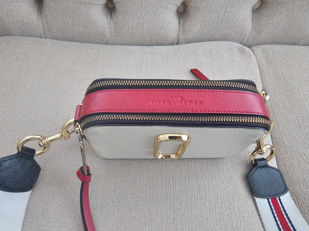 Authentic Marc Jacobs Snapshot Crossbody Bag image indicator(3)