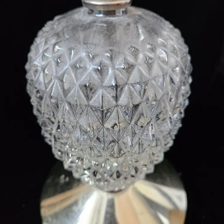 Vintage Glass Table Lamp image indicator(2)