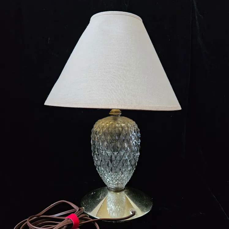 Vintage Glass Table Lamp image indicator(3)