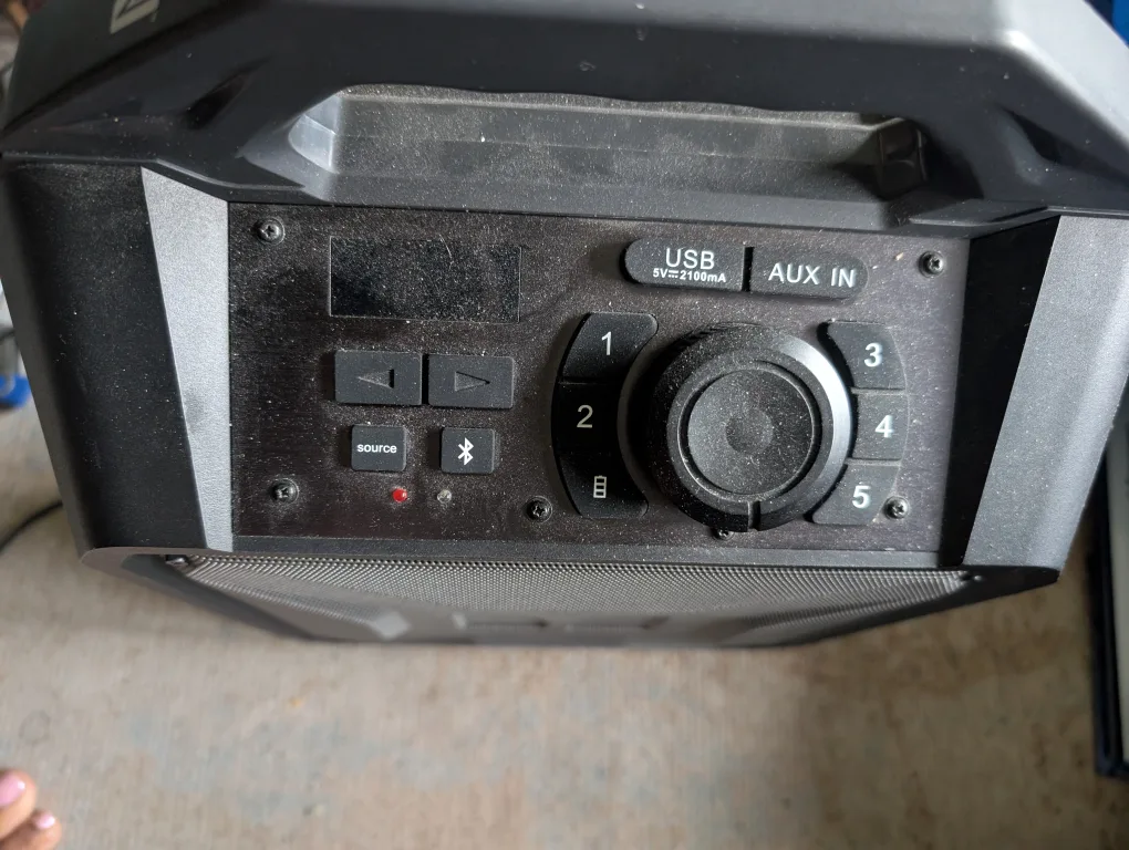 Monster Portable Bluetooth Speaker image indicator(2)