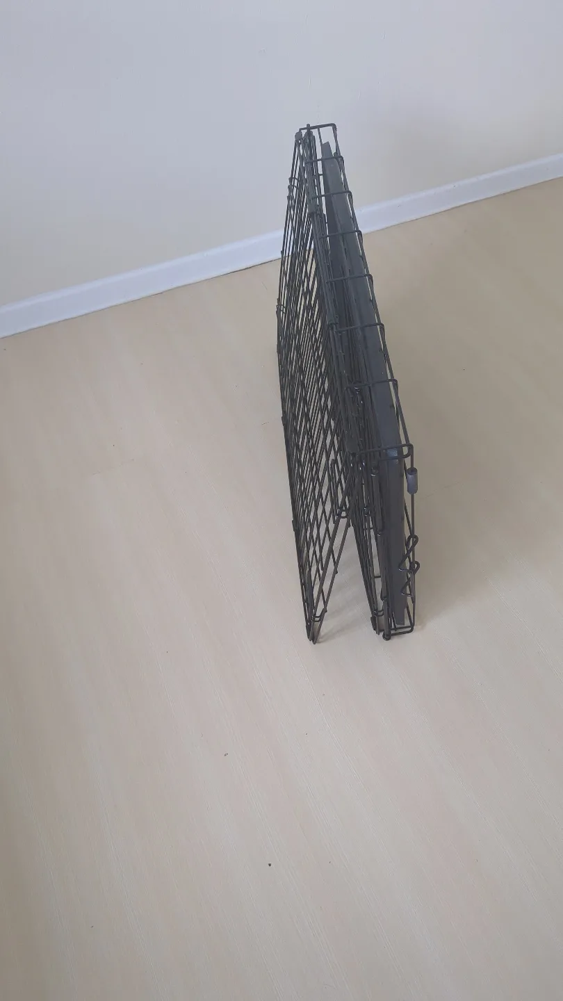 Black Wire Pet Crate image indicator(2)