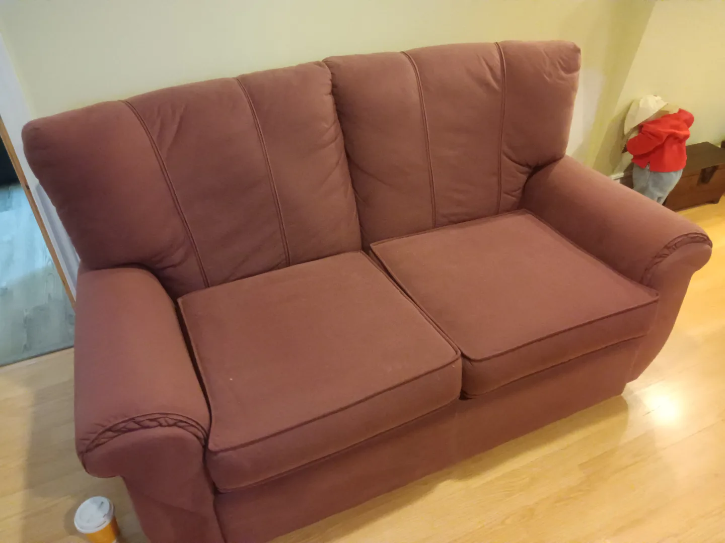 SOFA & LOVE SEAT GRAT CONDITION, DELIVERY AVAILABLE image indicator(2)