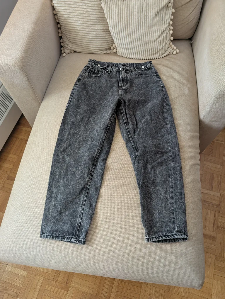 Acid Wash Jeans thumbnail