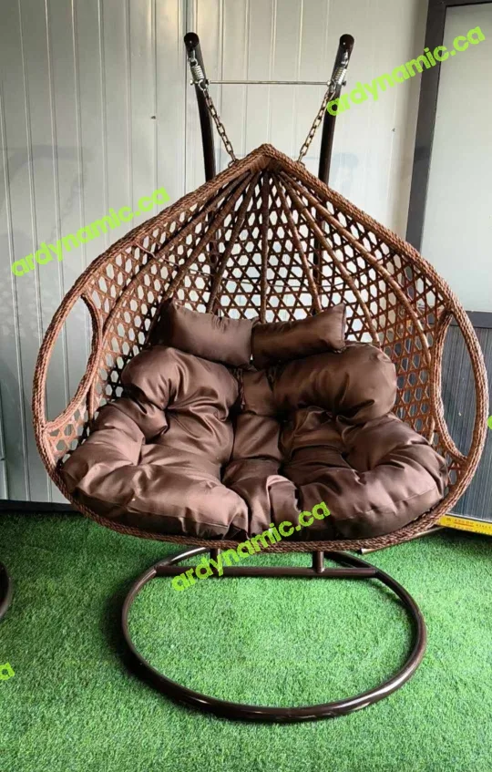 Extra large Brown Wicker Hanging Chair thumbnail