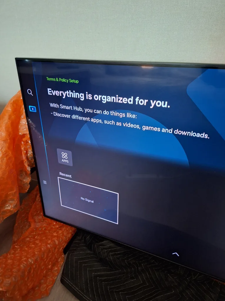 Samsung 55" 4k UHD HDR LED Tizen Smart TV AU8000 image indicator(6)