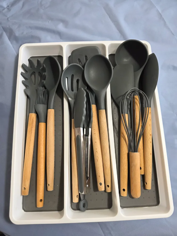 Kitchen Utensil Set with Tray thumbnail