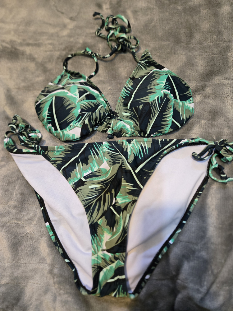 Bikini Sets - Floral & Palm Leaf Prints - photo 3