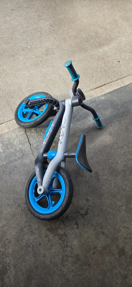 Balance Bike - Blue thumbnail