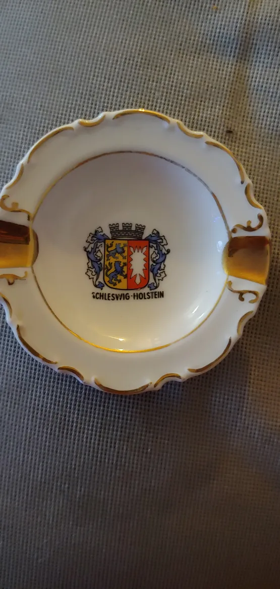 Vintage Alka Kunst Bavaria Ashtray image indicator(2)