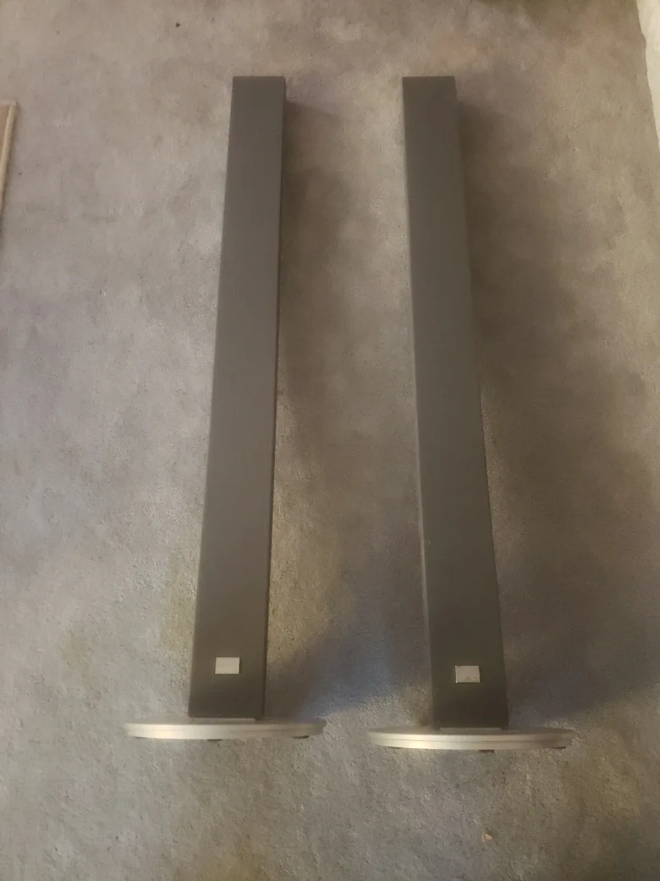 Sony TV Speakers - Pair thumbnail