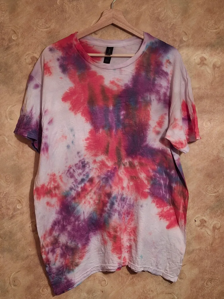 handmade Tie Dye T-Shirts image indicator(4)