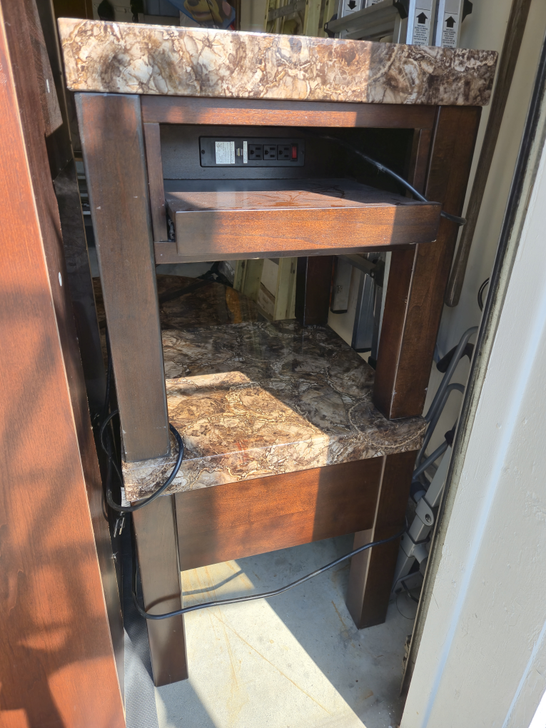 lift top coffee table & 2 endtables with pullout outlets - photo 4
