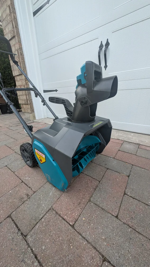 Yardworks 10A Electric Snowthrower with Chute, 16-in thumbnail