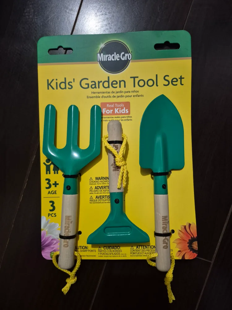 Miracle-Gro Kids' Garden Tool Set (3+) thumbnail
