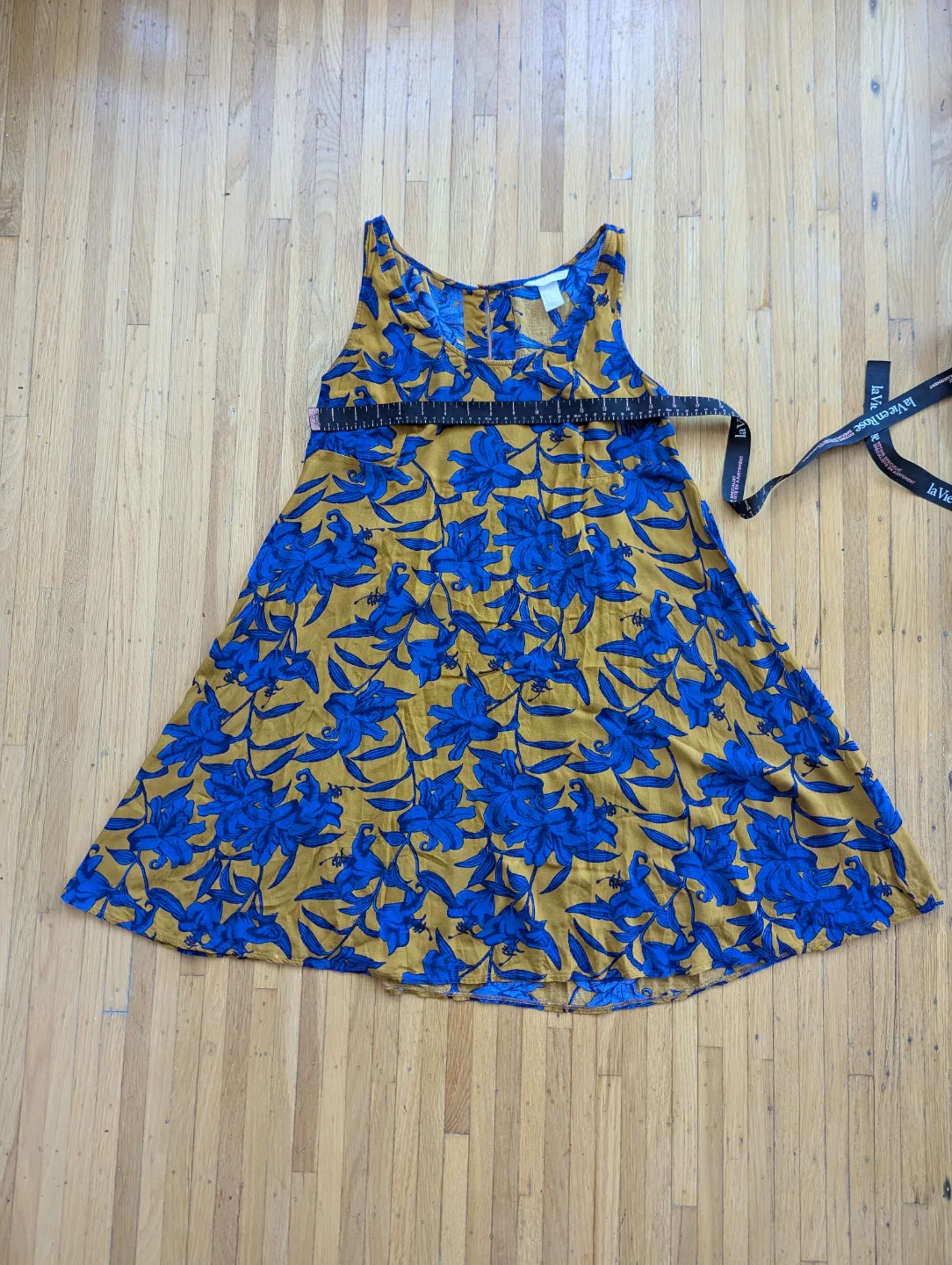 H&M Floral Print Sleeveless Dress - Size 4 image indicator(2)