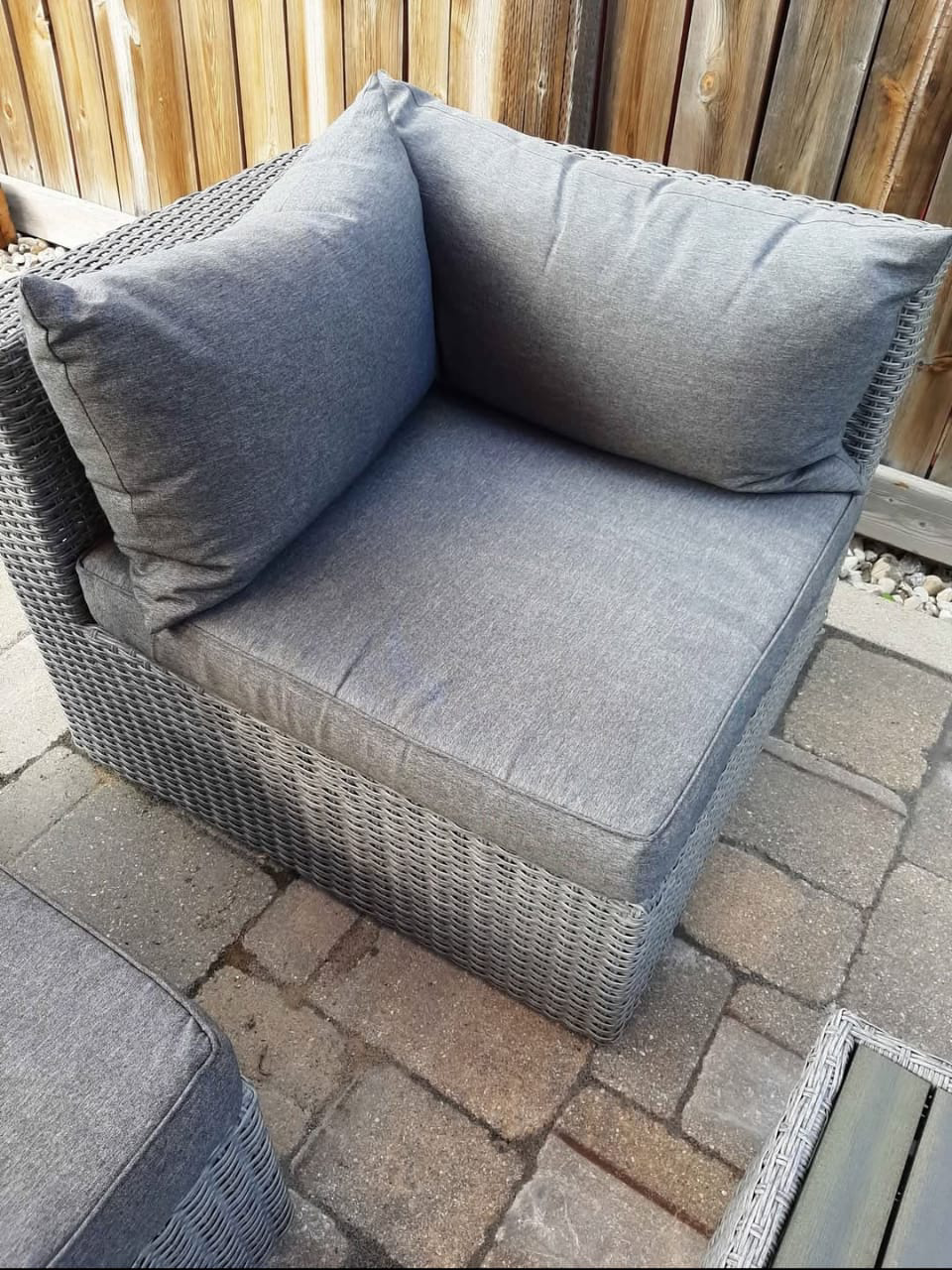 5-piece patio furniture set - photo 4