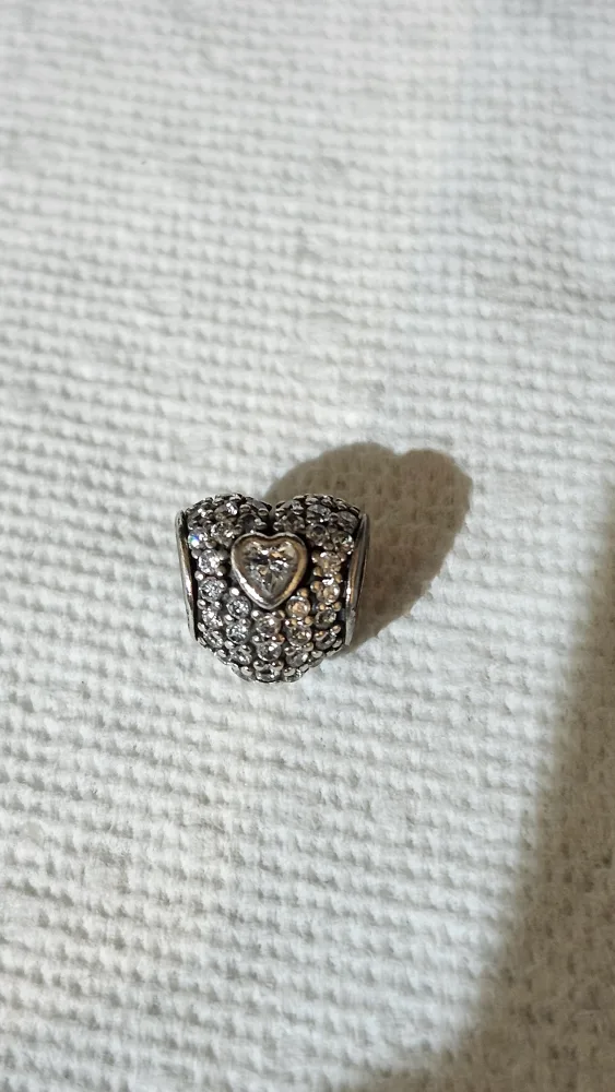 Pandora Pave Heart Charm thumbnail