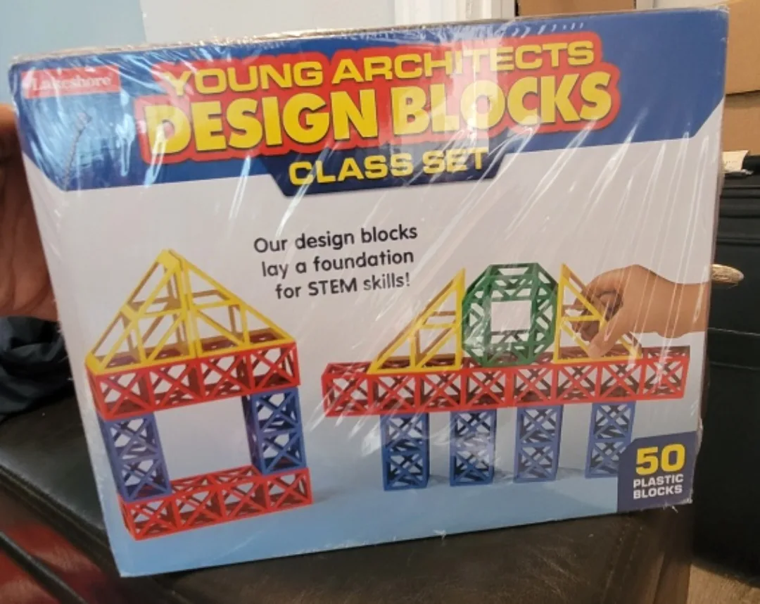 Lakeshore Young Architects Design Blocks Class Set image indicator(2)